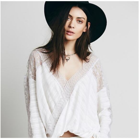 Free People Tops - Free People Valley City Top
Size Small